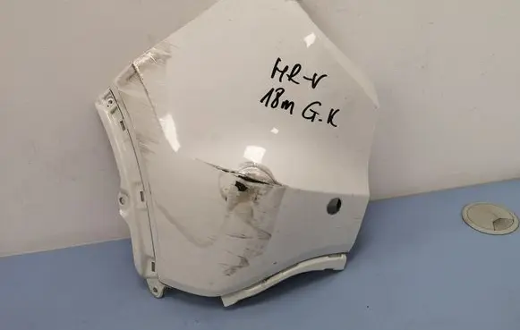 Honda HR-V Rear bumper corner part panel trim 71507T7JA000 71507T7JH00ZZ