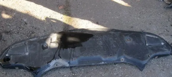 Mercedes-Benz E W211 Front bumper skid plate/under tray A2115203023