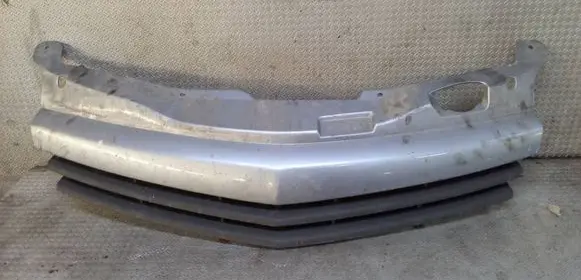Opel Astra H Front bumper upper radiator grill 179512