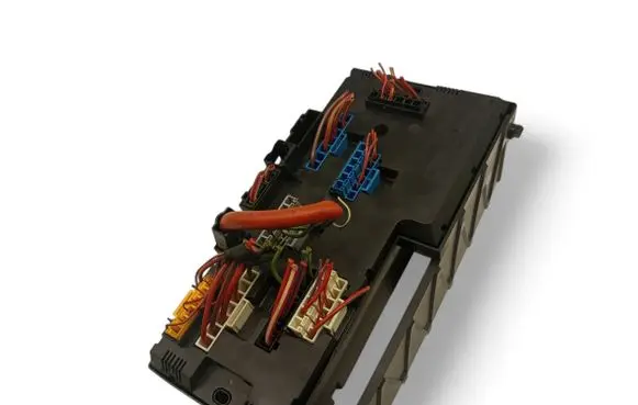 BMW 7 F01 F02 F03 F04 Fuse module 9252815
