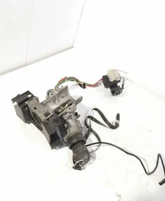BMW 3 E36 Ignition lock LU1095812