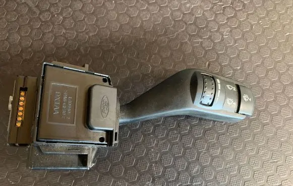 Ford Focus C-MAX Wiper control stalk 17D940 DX1AA