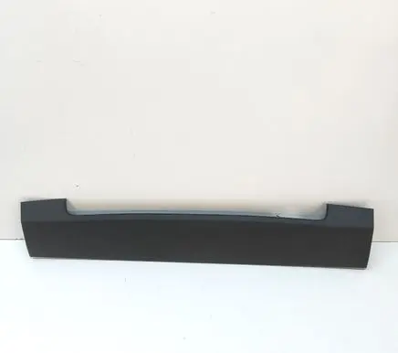 Porsche Cayenne (9Y0 9Y3) Tailgate trim 9Y3867606A
