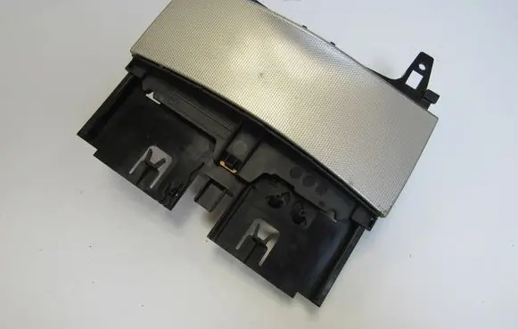 Mercedes-Benz E W212 Ashtray (front) A2046801350-MERC5 A2046801350