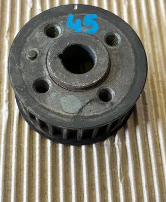 Opel Vectra C Crankshaft pulley