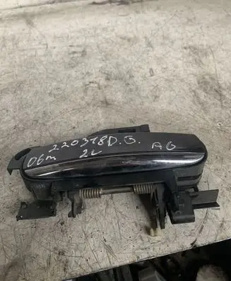 Audi A6 S6 C6 4F Rear door exterior handle