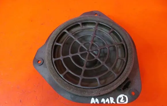 Audi A1 Rear door speaker 8X0035411A NR2