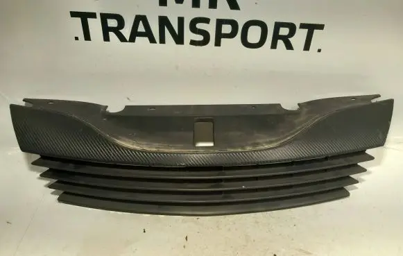 Renault Laguna II Front bumper upper radiator grill 42114