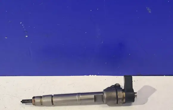 Mercedes-Benz E W211 Fuel injector A6480700287 0445110177