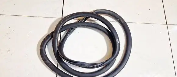 Volkswagen Polo Rubber seal rear door 6q6867911h
