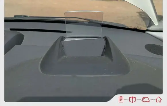 Peugeot 3008 II Head up display screen T84