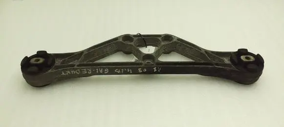 Audi A8 S8 D3 4E Rear differential/diff mount bracket 4E0599285 4E0599285A