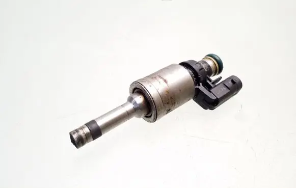 Ford Focus Fuel injector CM5G9F593FA