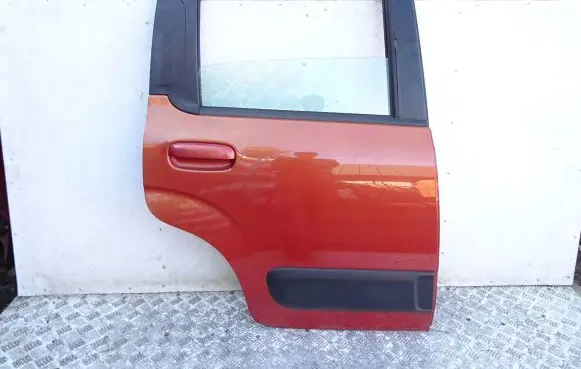 Fiat Panda III Rear door