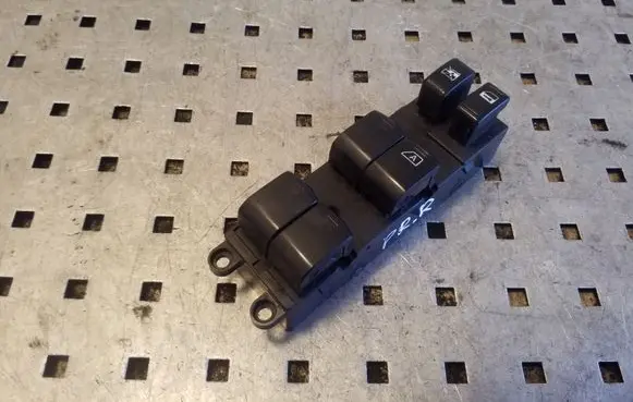 Subaru Forester SH Electric window control switch 157446