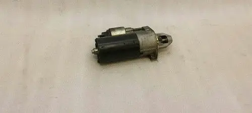 Mercedes-Benz E W211 Starter motor A0061510601