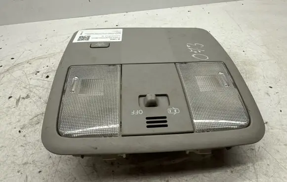 Toyota Avensis T270 Front seat light 8973220031 0461470269 2710004461