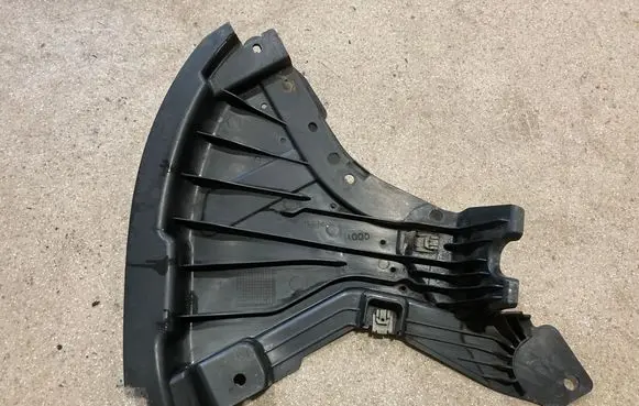 Mercedes-Benz E W214 Front bumper skid plate/under tray A2145203200