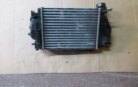 Nissan Qashqai Intercooler radiator