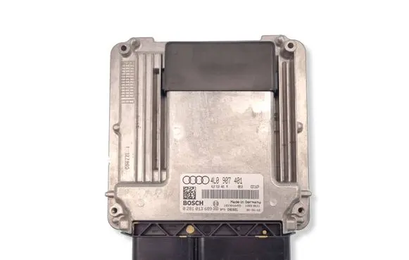 Audi Q7 4L Engine control unit/module 4L0907401 4L0910401M 0281013689