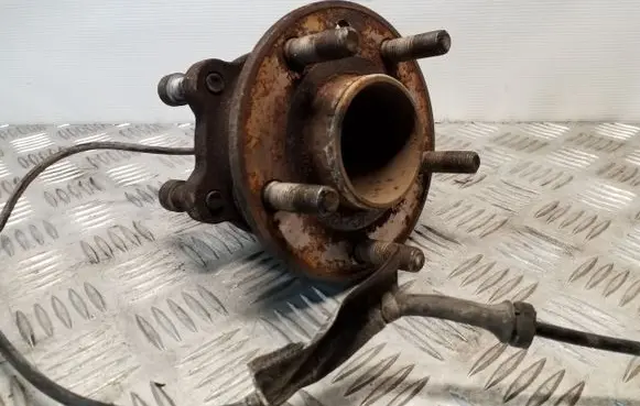 Volvo V40 Rear wheel hub