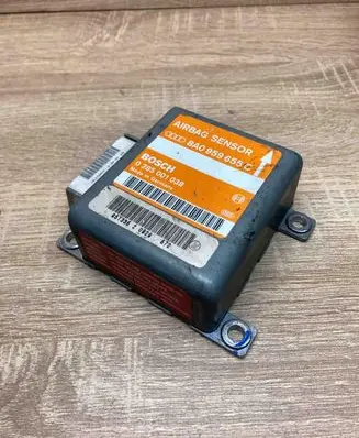 Audi A4 S4 B5 8D Airbag control unit/module 8A0959655C 0285001038