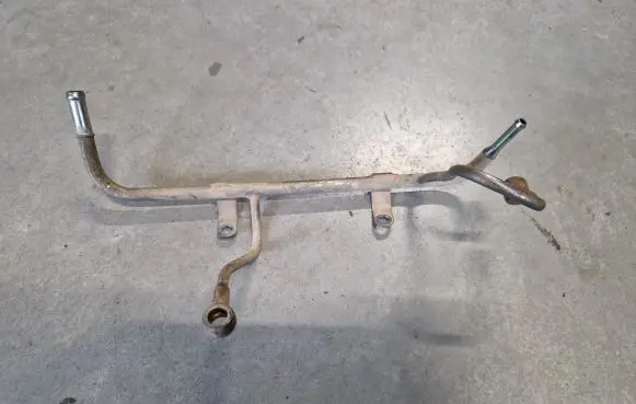 Mitsubishi L200 Fuel return line/hose 