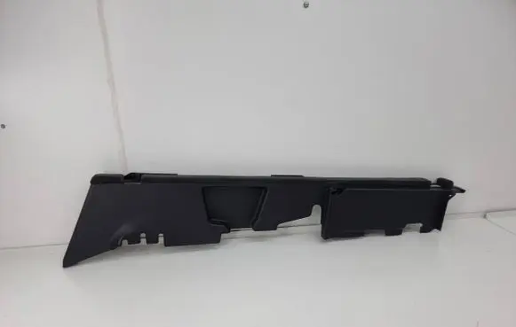 Trunk/boot lower side trim panel