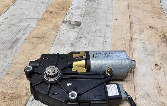 Sunroof motor/actuator