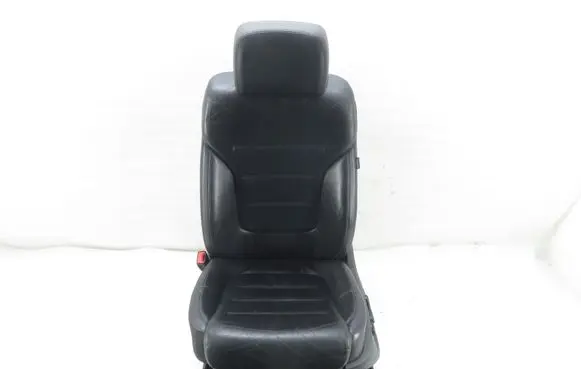 Volkswagen Touareg I Front driver seat 
