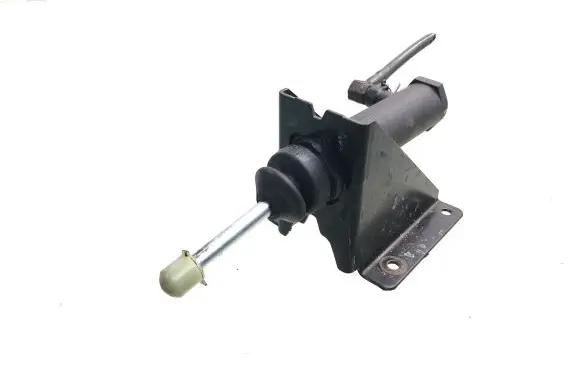 Iveco Daily 4th gen Clutch slave cylinder 