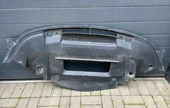 Maserati Quattroporte Engine splash shield/under tray
