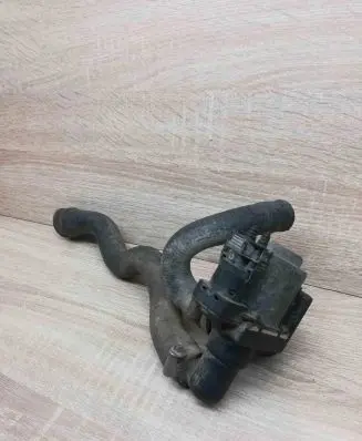 BMW 3 E46 Coolant heater control valve 8375443 1147412138