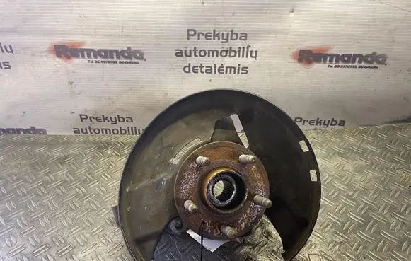 Opel Insignia A Front wheel hub