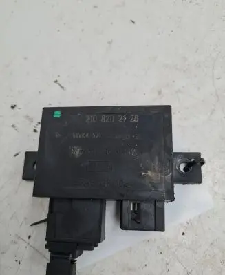 Mercedes-Benz E W210 Other control units/modules 2108202126