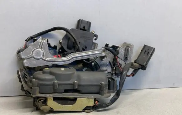 Chrysler Voyager Rear door lock