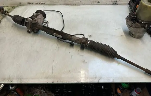 Volkswagen Polo Steering rack 3232