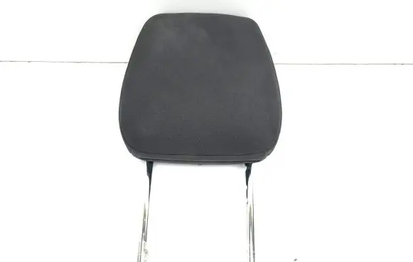 Ford Focus Front seat headrest 