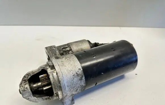Audi A6 S6 C6 4F Starter motor 059911024 0001109258
