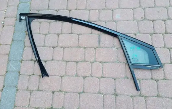 Opel Astra K Sliding door window/glass 