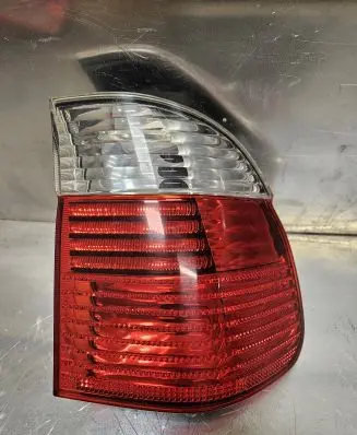 BMW 5 E39 Rear/tail lights 6902532