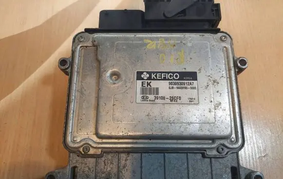 KIA Rio Engine control unit/module ECU 39100-26CF0 9030930912A7 GJB644DFB95000