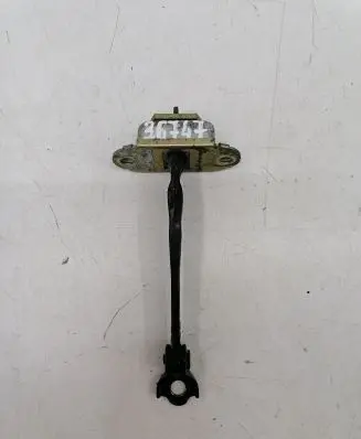 Nissan Note (E11) Rear door check strap stopper