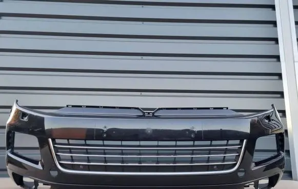 Volkswagen Touareg II Front bumper 7P6807221B zd-wlkp7P6807221B