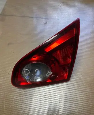 Nissan Qashqai Tailgate rear/tail lights 26550JD800 89071064