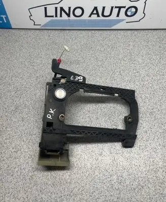 Front door exterior handle/bracket