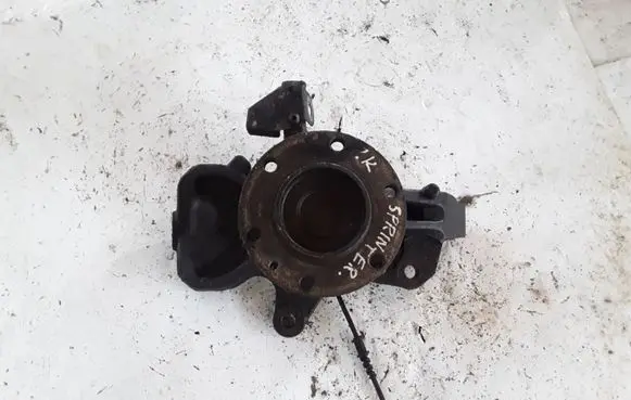 Mercedes-Benz Sprinter W906 Front wheel hub NOCODE