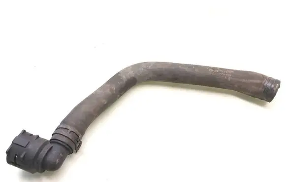 Volkswagen Tiguan Engine coolant pipe/hose 5N0122073J
