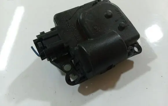 Chrysler Sebring (JS) Air flap motor/actuator AA1138002640