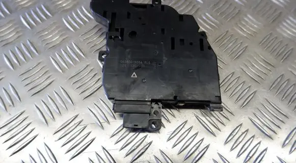 Lexus UX A/C air flow flap actuator/motor 0638009004